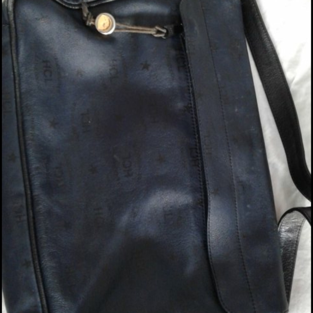 Purse - Picture 4 of 4
